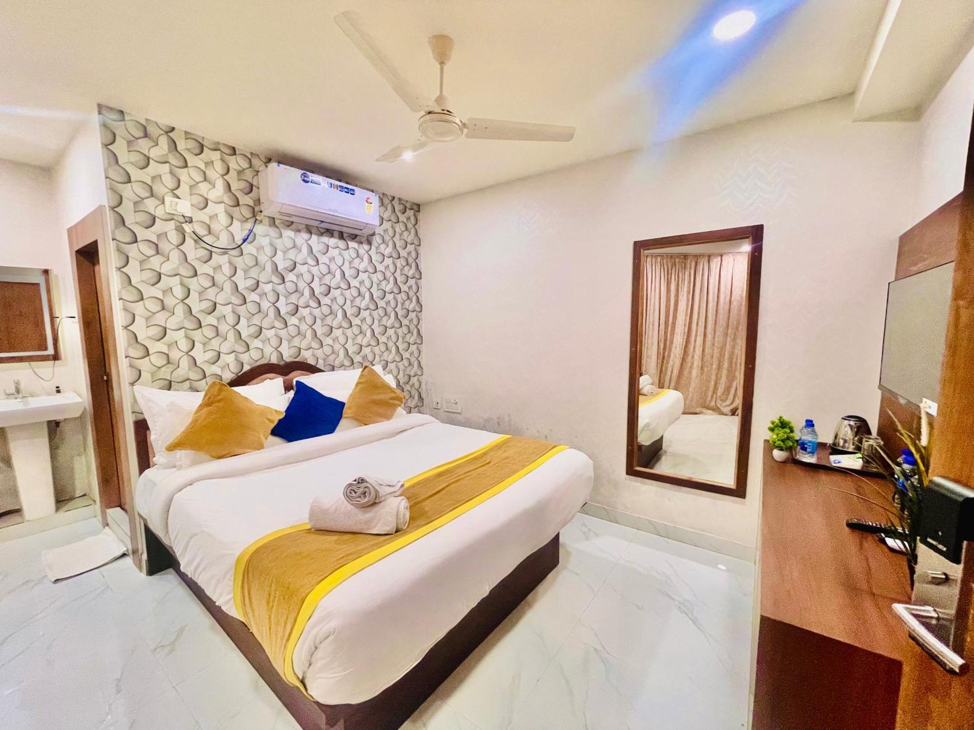 Hotel Eagle Grand Hyderabad Airport Zone 商沙巴 外观 照片