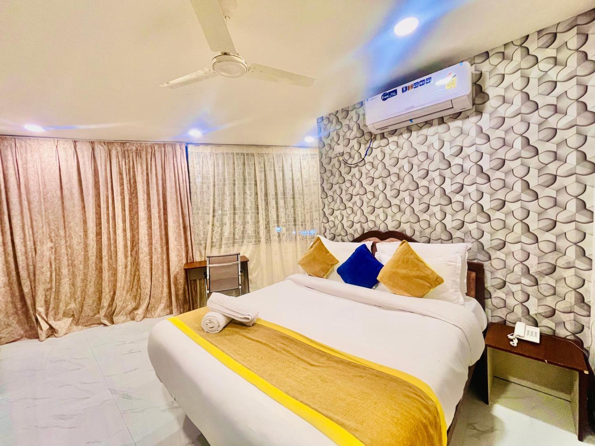 Hotel Eagle Grand Hyderabad Airport Zone 商沙巴 外观 照片
